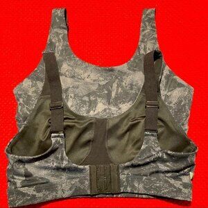 LOLE Sz M Sports Bra Lot of 2 Adjustable Straps  and Closure
